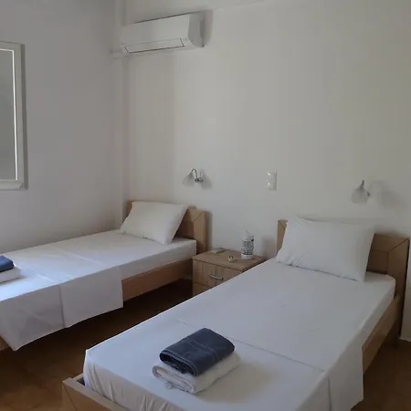 Apartment Mandraki House Upper, 100m From Kaminaki